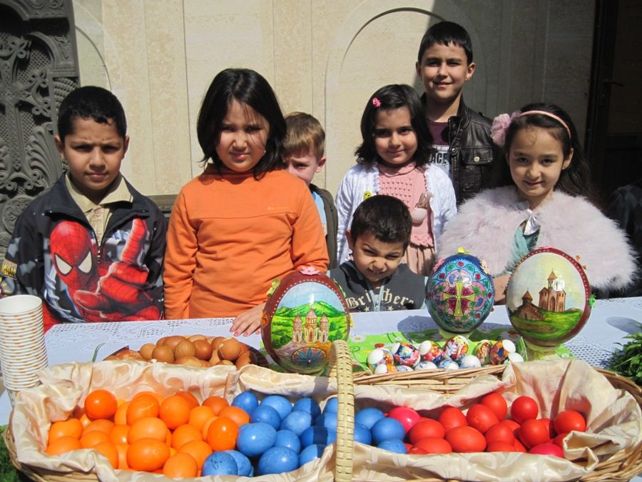 Armenian Church in Uzbekistan Celebrates Annunciation, Easter (Photos)