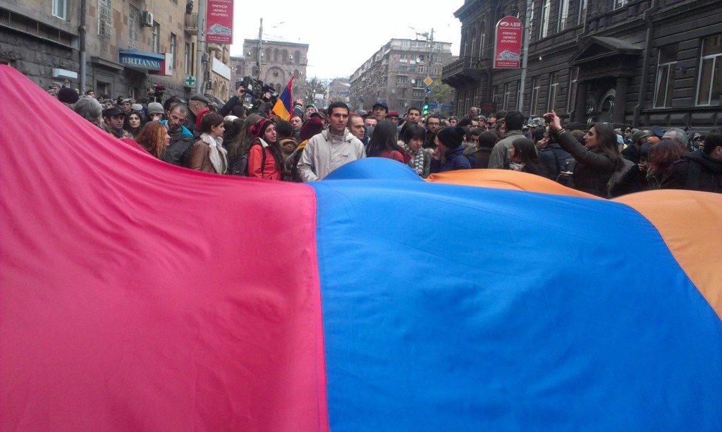 Armenian activists protest against Putin, and the regime’s decision to join the Customs Union. (Photo: Samson Martirosyan/The Armenian Weekly)