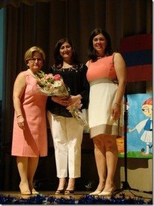 Principal Houry Boyamian and Heather Krafian honoring Ardemis Megerdichian for her 15 years of dedicated service as Grades 1-5 Armenian teacher.