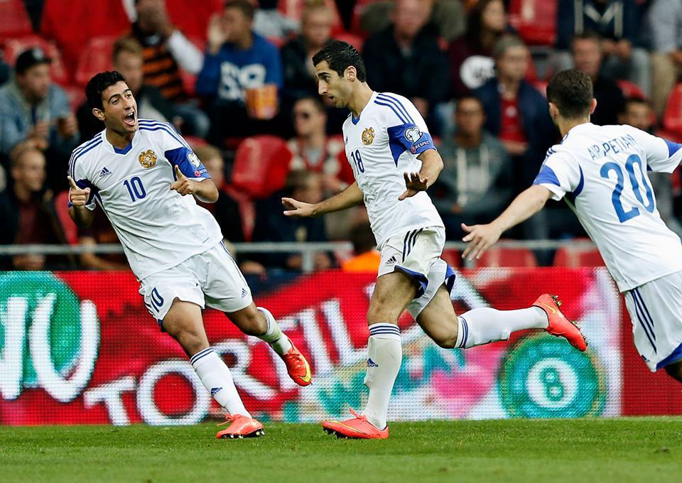 Goal.com: Shakhtar's Mkhitaryan impresses as Danish side are despatched -  Sep. 20, 2012
