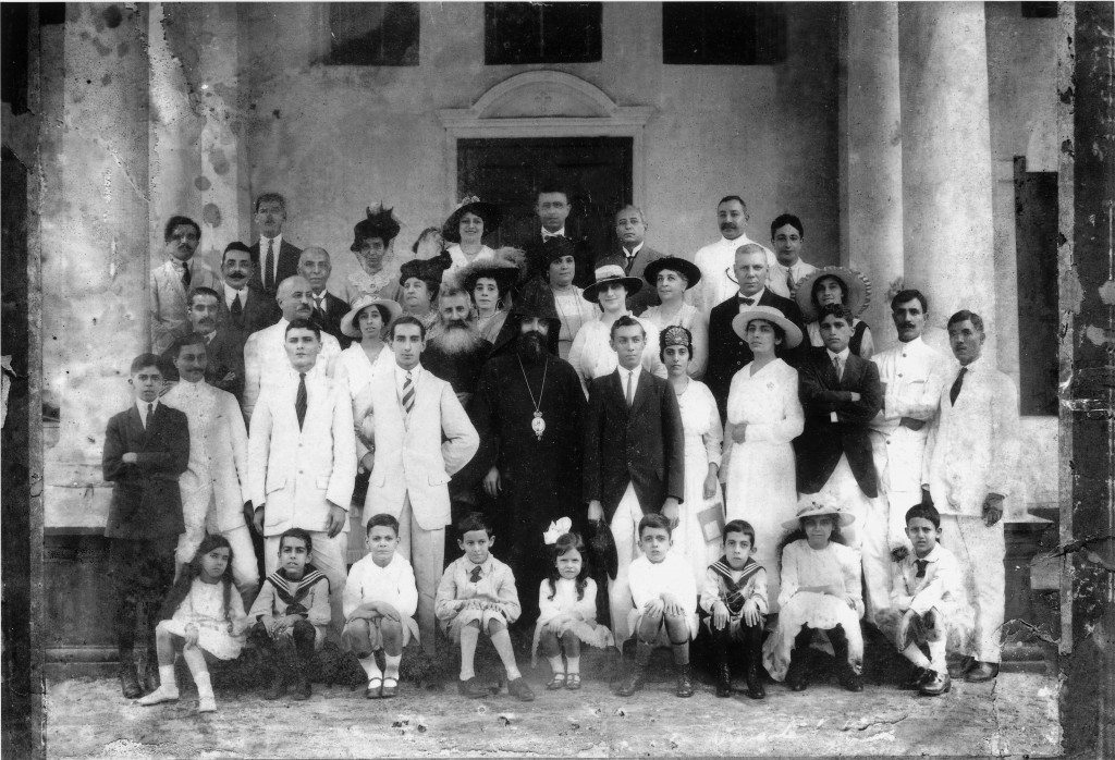 Members of the Armenian community of Singapore in 1917