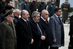 ARF-D Bureau Chairman Hrant Markarian joined President Bako Sahagyan and other high level officials in the commemoration ceremonies. (Photo: Aparaj.am)