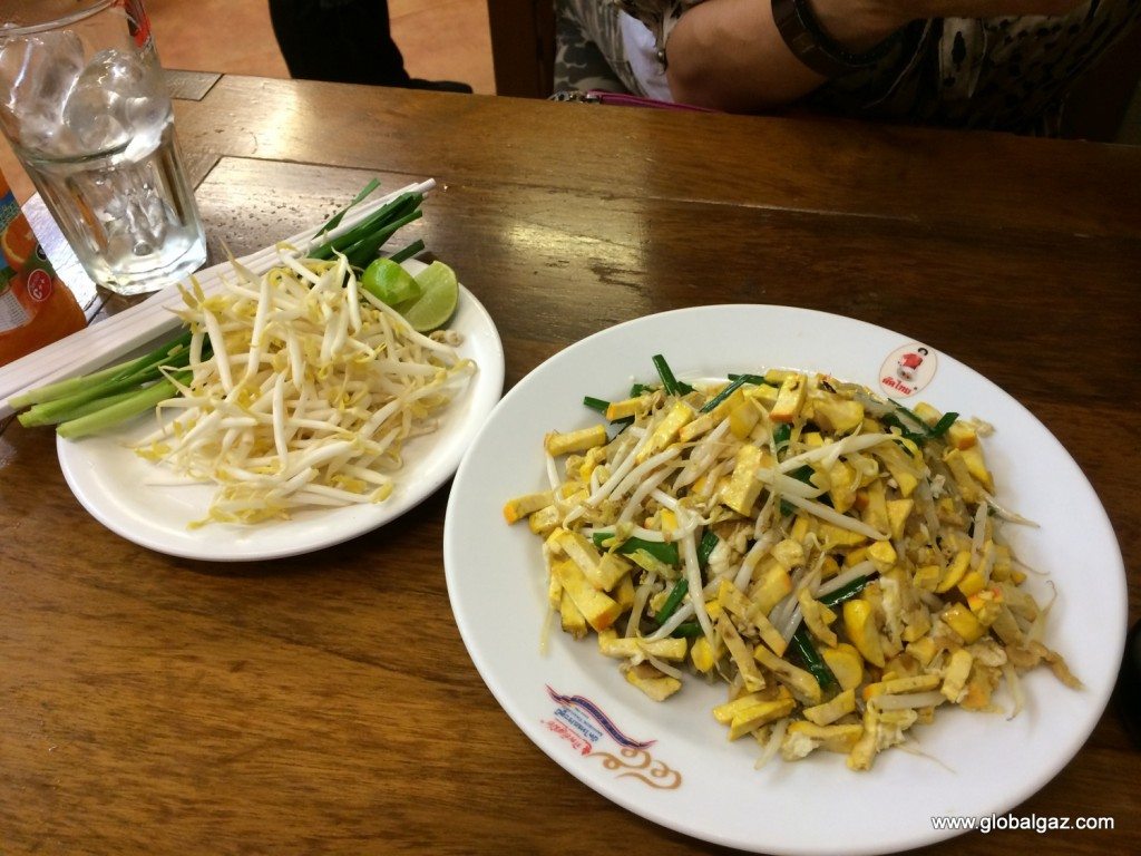 Delicious pad thai