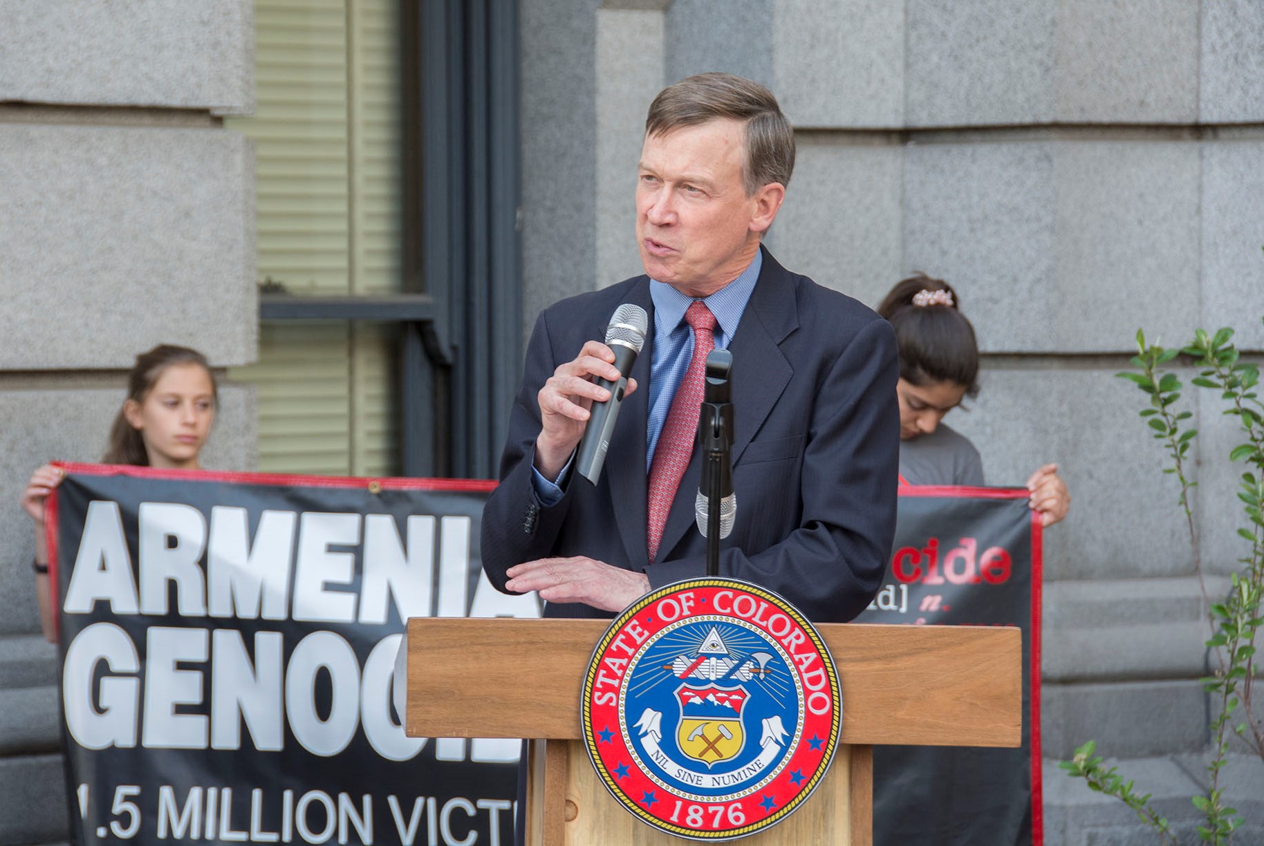 Governor Hickenlooper – Photo by Kevo Hedeshian