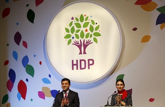 Co-chairs of the pro-Kurdish Peoples' Democratic Party (HDP), Selahattin Demirtas (L) and Figen Yuksekdag, attend a meeting in Istanbul on April 21 to announce their party's manifesto for the upcoming general election. (Photo: Reuters) 