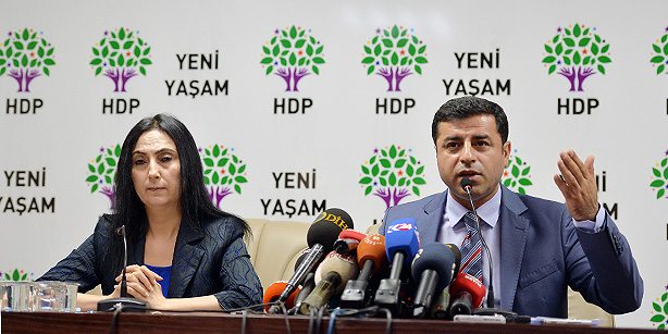 HDP Co-Chairs Selahattin Demirtaş (R) and Figen Yüksekdağ speak during a press conference in Ankara on Tuesday (Photo -Today’s Zaman, Ali Ünal)