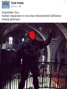 A photograph of an alleged Turkish police officer making the Gray Wolf salute while inside the Surp Giragos Church has been shared on social media.