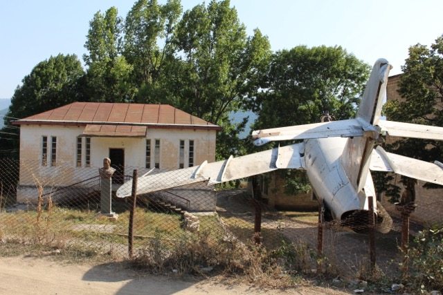 Airplane and museum building, Air Marshal Armenag Khudiakov