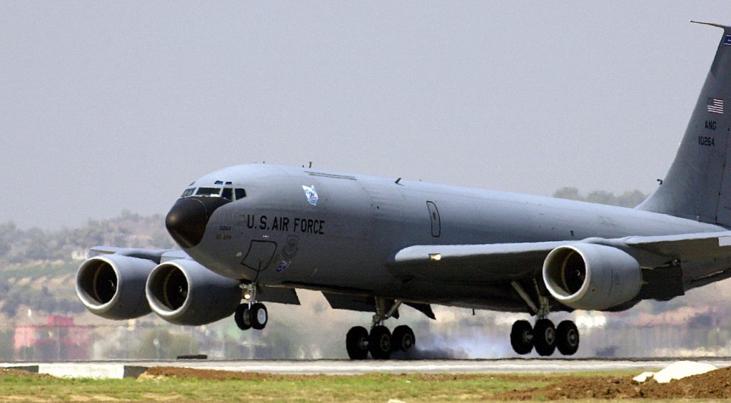 A U.S. Air Force Boeing KC-135R Stratotanker touches down at Incirlik (Photo: U.S. Air Force)