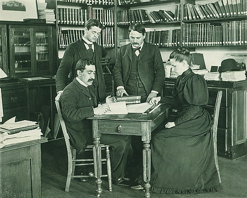 Arakel Sivaslian (sitting to the L) as a graduate student with astronomy professor Herbert Couper Wilson (standing to the R), mathematics astronomy instructor Charlotte Willard (sitting to the R), and a fellow student DeLisle Stewart (standing to the L), ca. 1890 (Photo courtesy of the Carlton Voice)