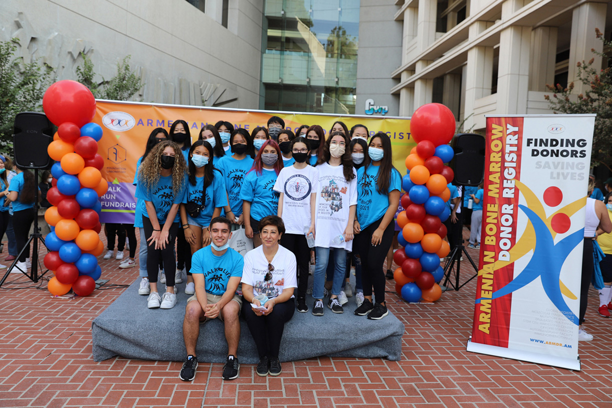 Crescenta Valley HS Team The Armenian Weekly