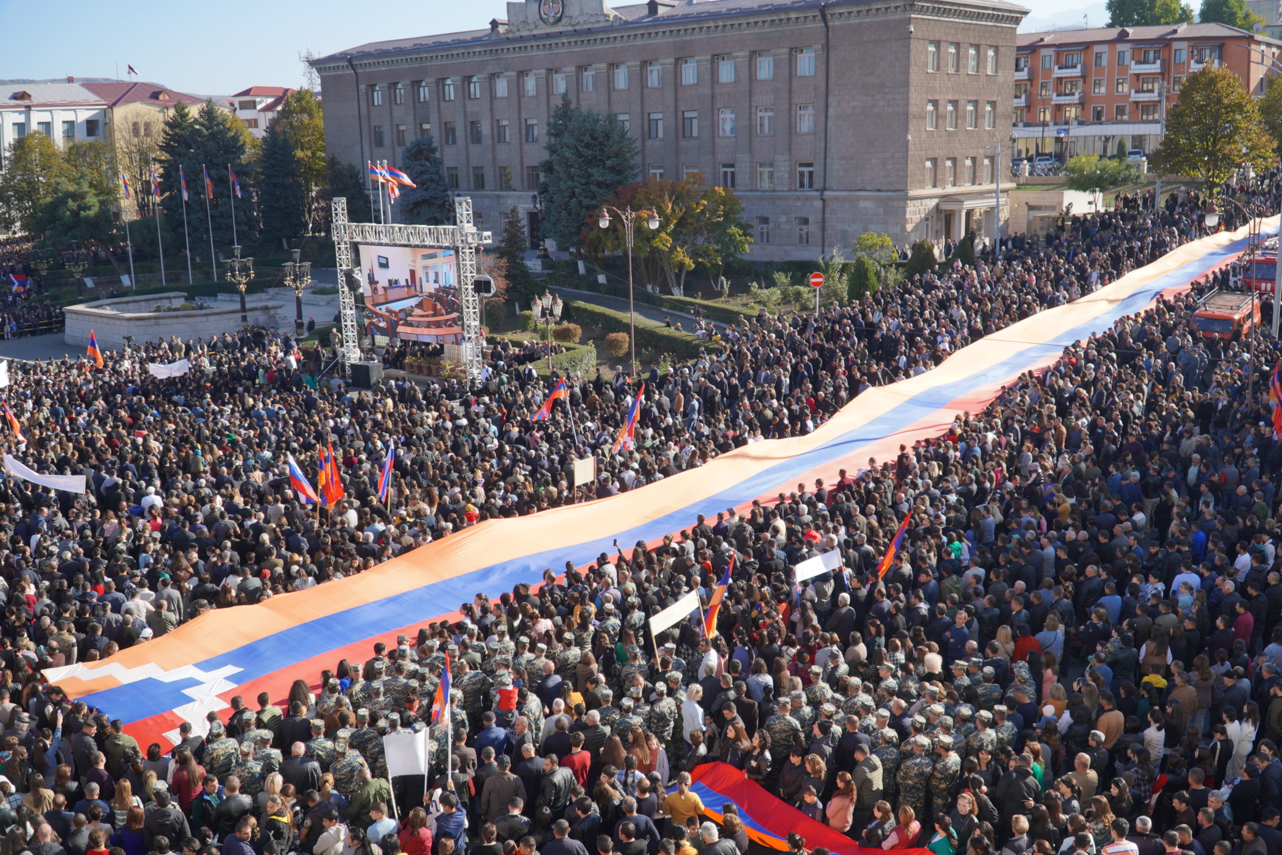 Rally for Artsakh as NA meets