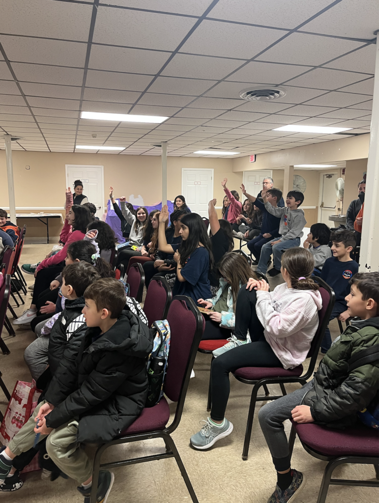 AYF Camp Haiastan travels to Chicago