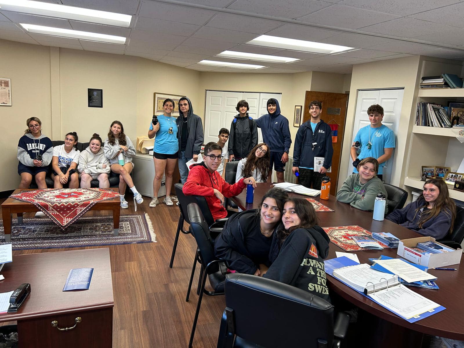 Camp haiastan campers visit ARS EUSA Headquarters The Armenian Weekly