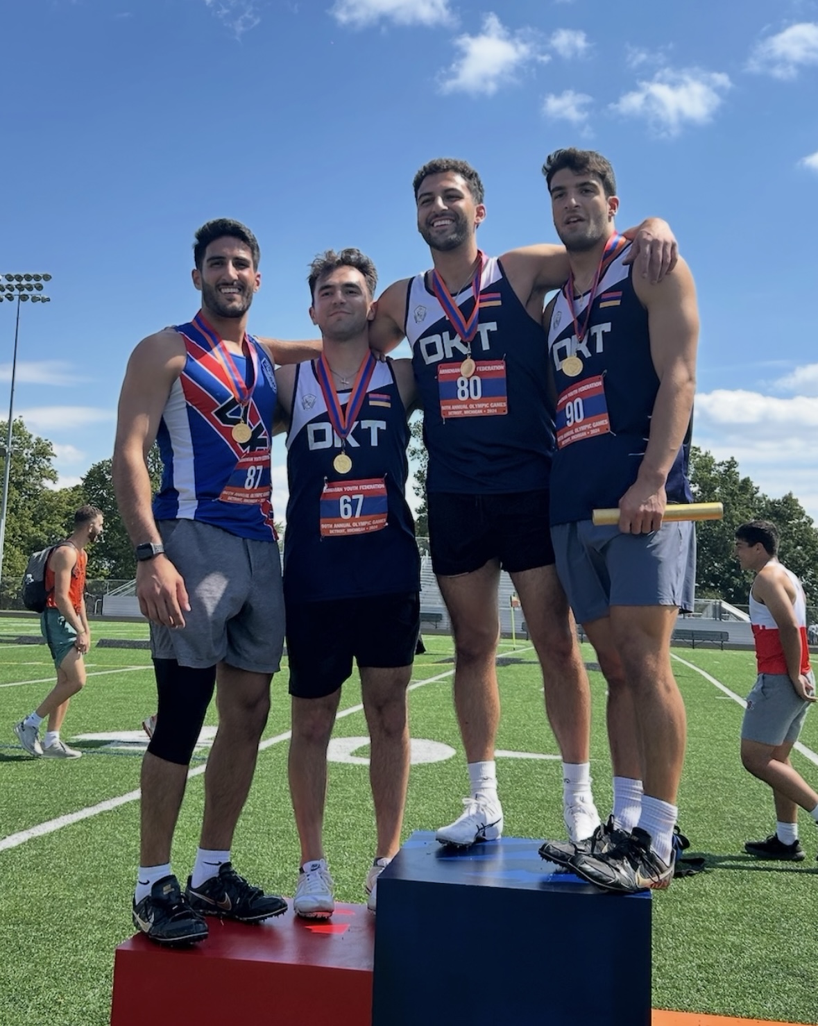 Juda qalin jinsiy olatni suratlari