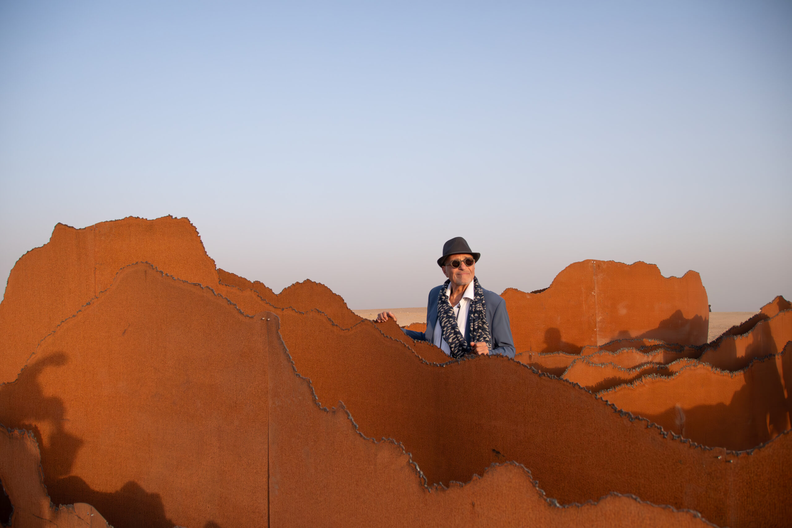 Jean Boghossian, Inside The Sculpture Desert Waves At Art D'egypte 